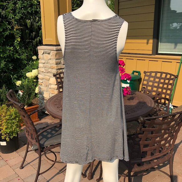 Poetry Striped Cover-Up Dress OS + Flip Flops Sz 9-10 - Picture 5 of 14